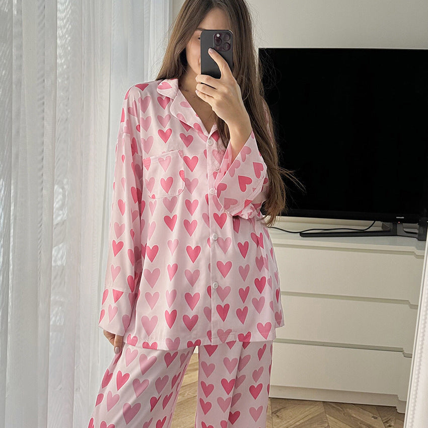 Pembe Kalp Baskılı Saten Pijama Takımı