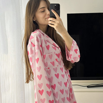 Pembe Kalp Baskılı Saten Pijama Takımı